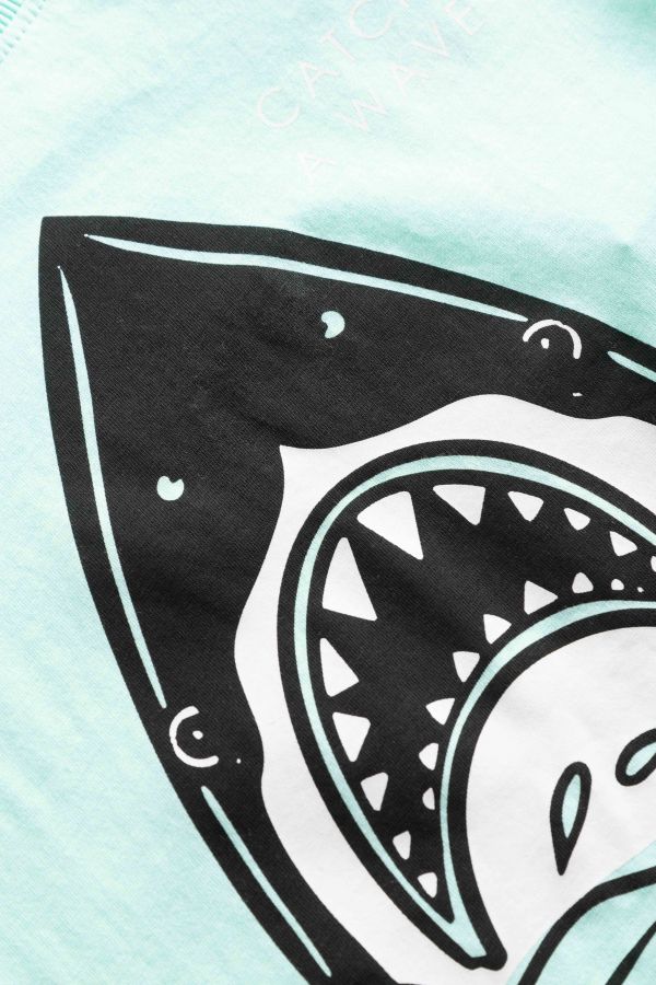 T-Shirt mit kurzen Ärmeln minze mit dem Bild eines Hais auf der Vorderseite 2158779