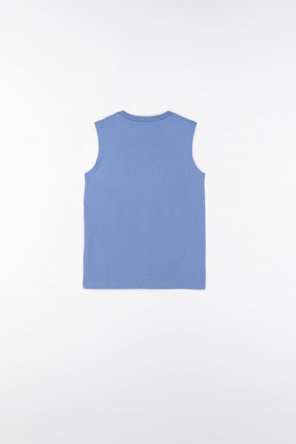 T-Shirt ohne Ärmel blau mit einem Farbdruck auf der Vorderseite 2159932