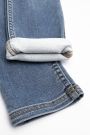 Jeanshose mit dem Gummiband in der Taille und verwaschen-Effekt TREGGINS 2156819