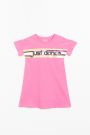 Kleid aus Strickwaren rosa, über den Schnitt des T-Shirts mit einem Druck auf der Vorderseite 2157190
